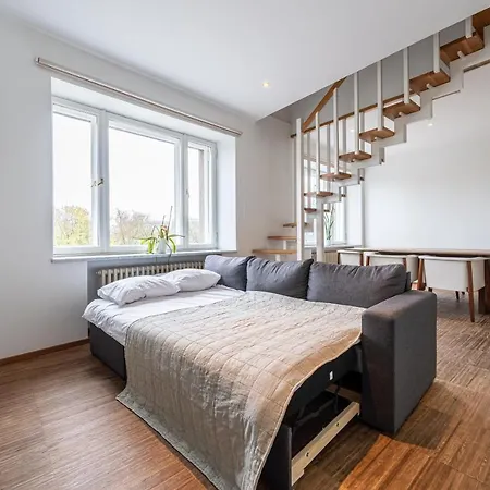 P32 - Boutique Center * تالين