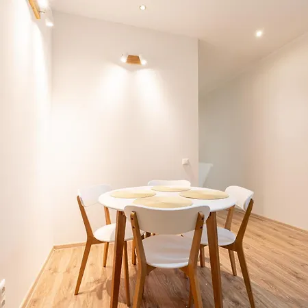 P32 - Boutique Center تالين