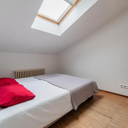 P32 - Boutique Center Appartamento Reval