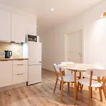 Appartement P32 - Boutique Center *