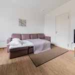 Appartement P32 - Boutique Center *