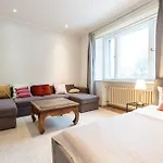 P32 - Boutique Center Tallinn