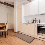 P32 - Boutique Center * Tallinn