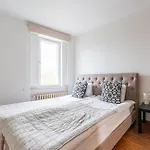 Appartement P32 - Boutique Center *